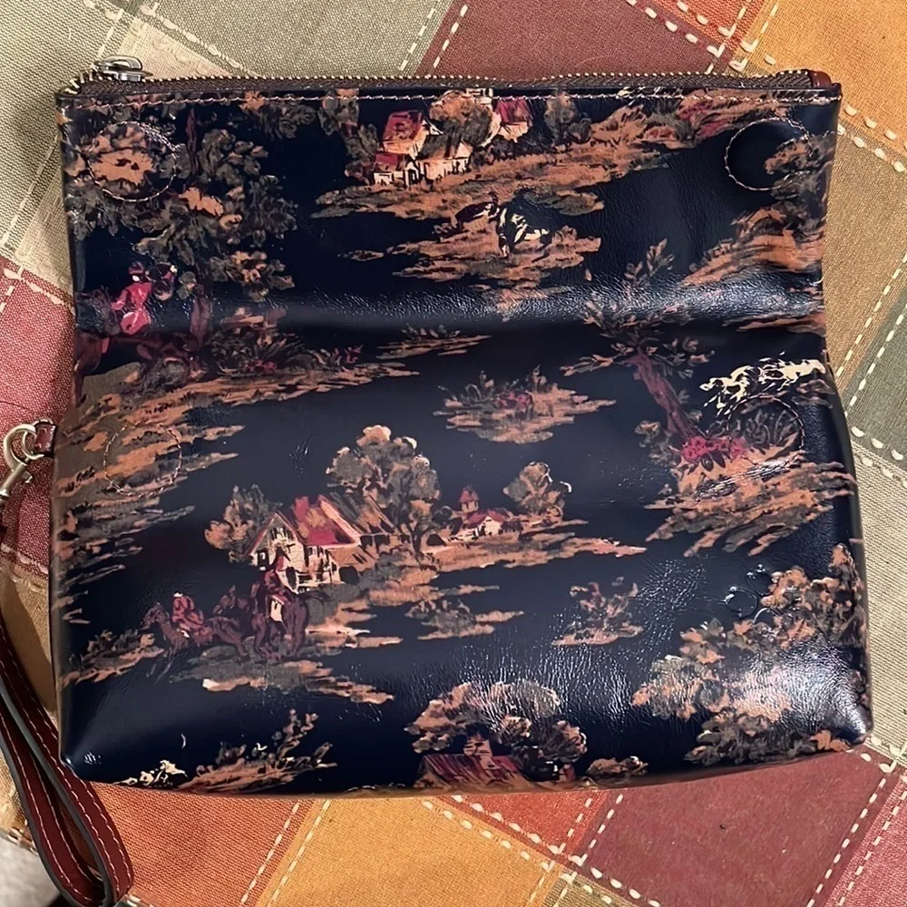 Brand New Patricia Nash Genuine Leather Zippered Pouch Wristlet Kent Countryside